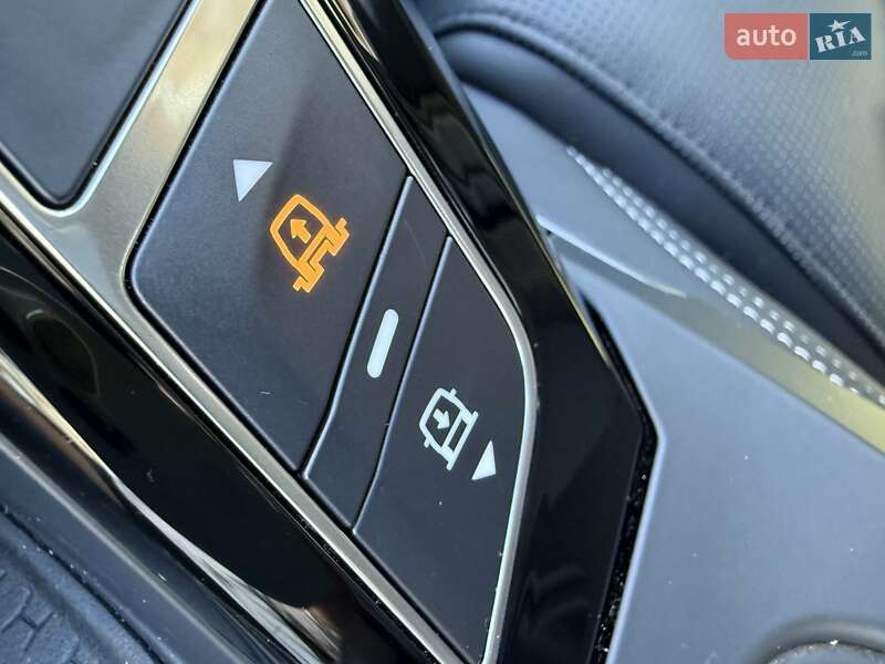 Внедорожник / Кроссовер Jaguar I-Pace 2023 в Киеве фото 73 Внедорожник / Кроссовер Jaguar I-Pace 2023 в Киеве