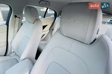 Позашляховик / Кросовер Jaguar I-Pace 2021 в 