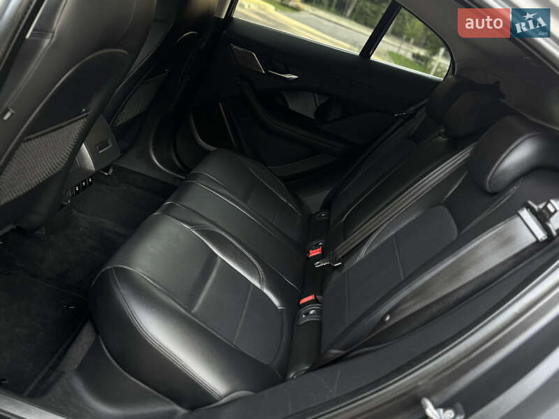 Позашляховик / Кросовер Jaguar I-Pace 2019 в Трускавці