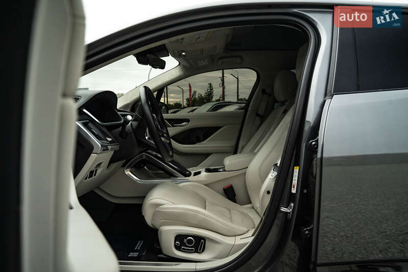 Позашляховик / Кросовер Jaguar I-Pace 2018 в Чернівцях