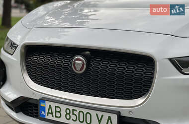 Внедорожник / Кроссовер Jaguar I-Pace 2019 в 