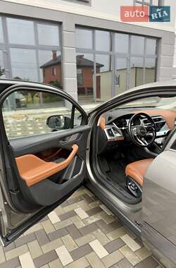 Позашляховик / Кросовер Jaguar I-Pace 2019 в 