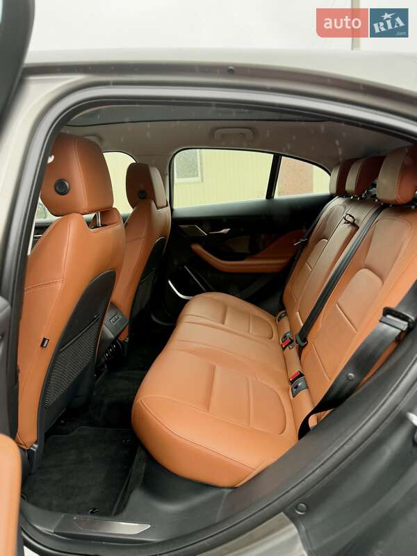 Внедорожник / Кроссовер Jaguar I-Pace 2019 в Киеве