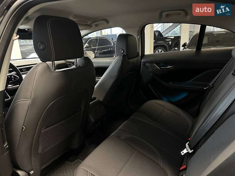 Внедорожник / Кроссовер Jaguar I-Pace 2021 в Киеве фото 15 Внедорожник / Кроссовер Jaguar I-Pace 2021 в Киеве