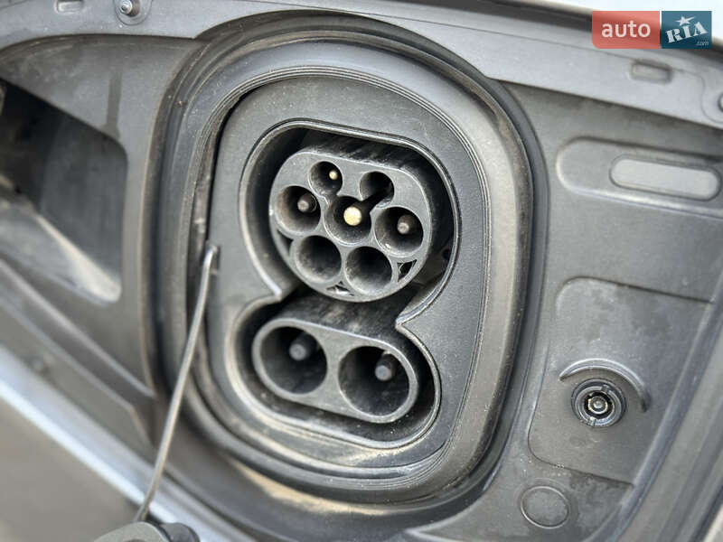 Позашляховик / Кросовер Jaguar I-Pace 2018 в Кривому Розі фото 41 Позашляховик / Кросовер Jaguar I-Pace 2018 в Кривому Розі