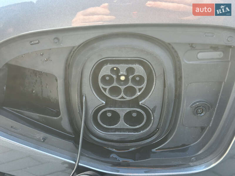 Позашляховик / Кросовер Jaguar I-Pace 2019 в Рівному фото 46 Позашляховик / Кросовер Jaguar I-Pace 2019 в Рівному