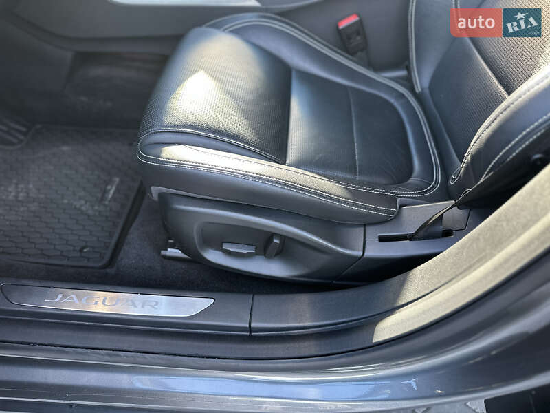 Позашляховик / Кросовер Jaguar I-Pace 2019 в Рівному фото 11 Позашляховик / Кросовер Jaguar I-Pace 2019 в Рівному
