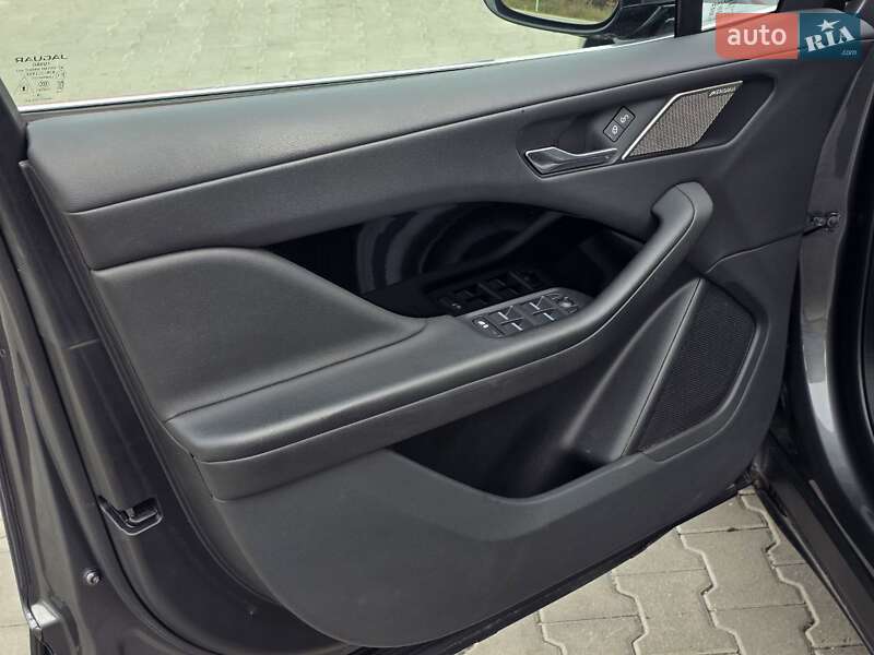 Позашляховик / Кросовер Jaguar I-Pace 2019 в Тернополі фото 26 Позашляховик / Кросовер Jaguar I-Pace 2019 в Тернополі
