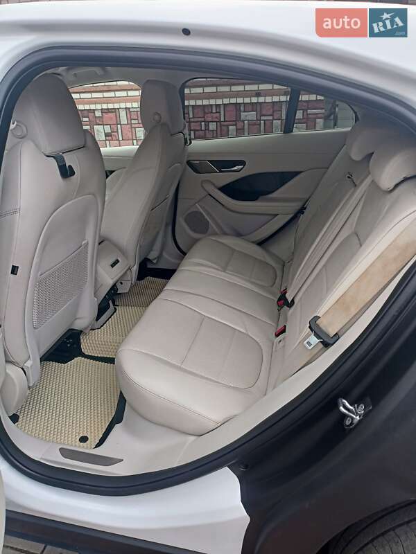 Позашляховик / Кросовер Jaguar I-Pace 2020 в Житомирі фото 11 Позашляховик / Кросовер Jaguar I-Pace 2020 в Житомирі