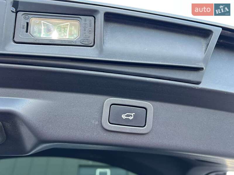 Позашляховик / Кросовер Jaguar I-Pace 2018 в Львові фото 45 Позашляховик / Кросовер Jaguar I-Pace 2018 в Львові