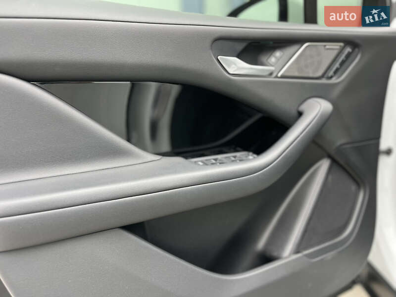 Внедорожник / Кроссовер Jaguar I-Pace 2020 в Хмельницком