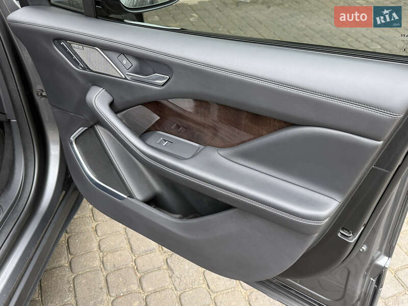 Внедорожник / Кроссовер Jaguar I-Pace 2018 в Черновцах фото 37 Внедорожник / Кроссовер Jaguar I-Pace 2018 в Черновцах