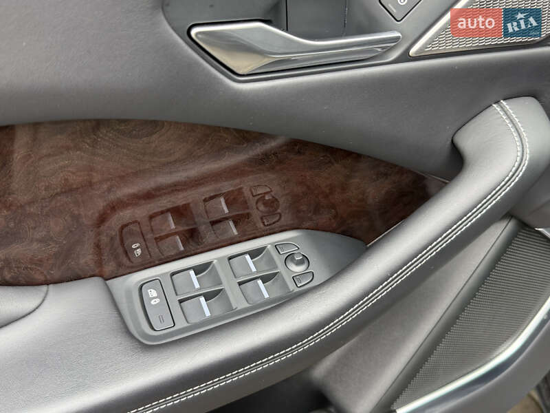 Внедорожник / Кроссовер Jaguar I-Pace 2018 в Черновцах фото 25 Внедорожник / Кроссовер Jaguar I-Pace 2018 в Черновцах