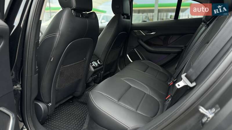 Позашляховик / Кросовер Jaguar I-Pace 2019 в Києві