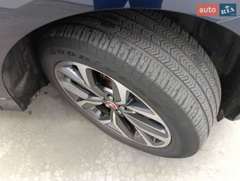 Позашляховик / Кросовер Jaguar I-Pace 2021 в Тернополі