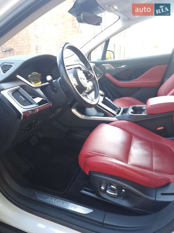 Позашляховик / Кросовер Jaguar I-Pace 2019 в Чернівцях