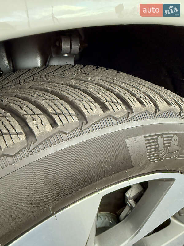 Позашляховик / Кросовер Jaguar I-Pace 2021 в Києві