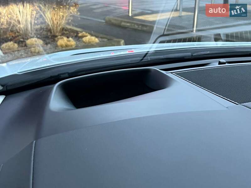 Внедорожник / Кроссовер Jaguar I-Pace 2018 в Киеве фото 24 Внедорожник / Кроссовер Jaguar I-Pace 2018 в Киеве