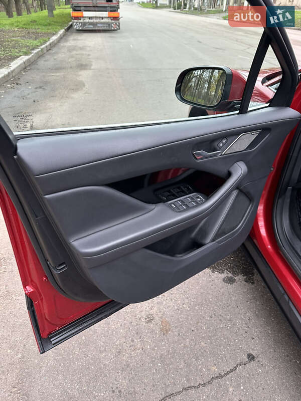 Внедорожник / Кроссовер Jaguar I-Pace 2019 в Николаеве фото 50 Внедорожник / Кроссовер Jaguar I-Pace 2019 в Николаеве