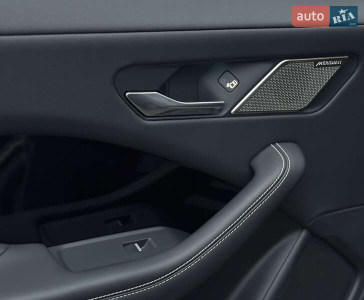 Внедорожник / Кроссовер Jaguar I-Pace 2019 в Киеве