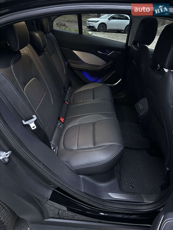 Внедорожник / Кроссовер Jaguar I-Pace 2019 в Черкассах