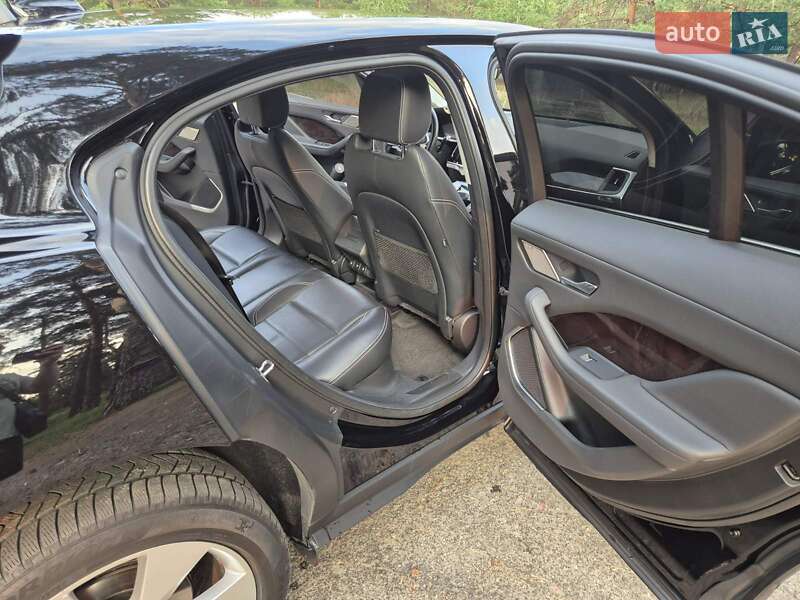 Внедорожник / Кроссовер Jaguar I-Pace 2018 в Киеве