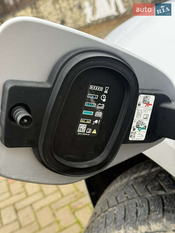 Позашляховик / Кросовер Jaguar I-Pace 2018 в Косові