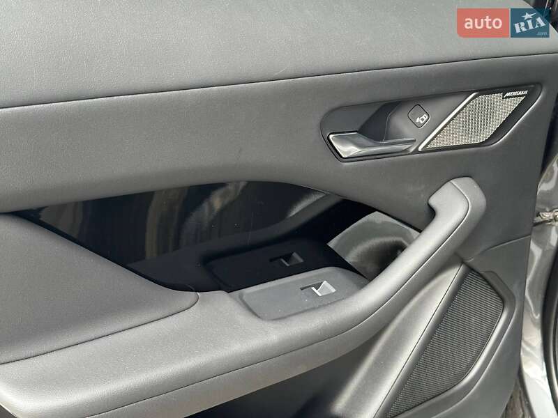 Внедорожник / Кроссовер Jaguar I-Pace 2018 в Киеве