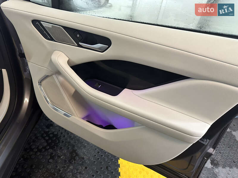 Внедорожник / Кроссовер Jaguar I-Pace 2020 в Киеве