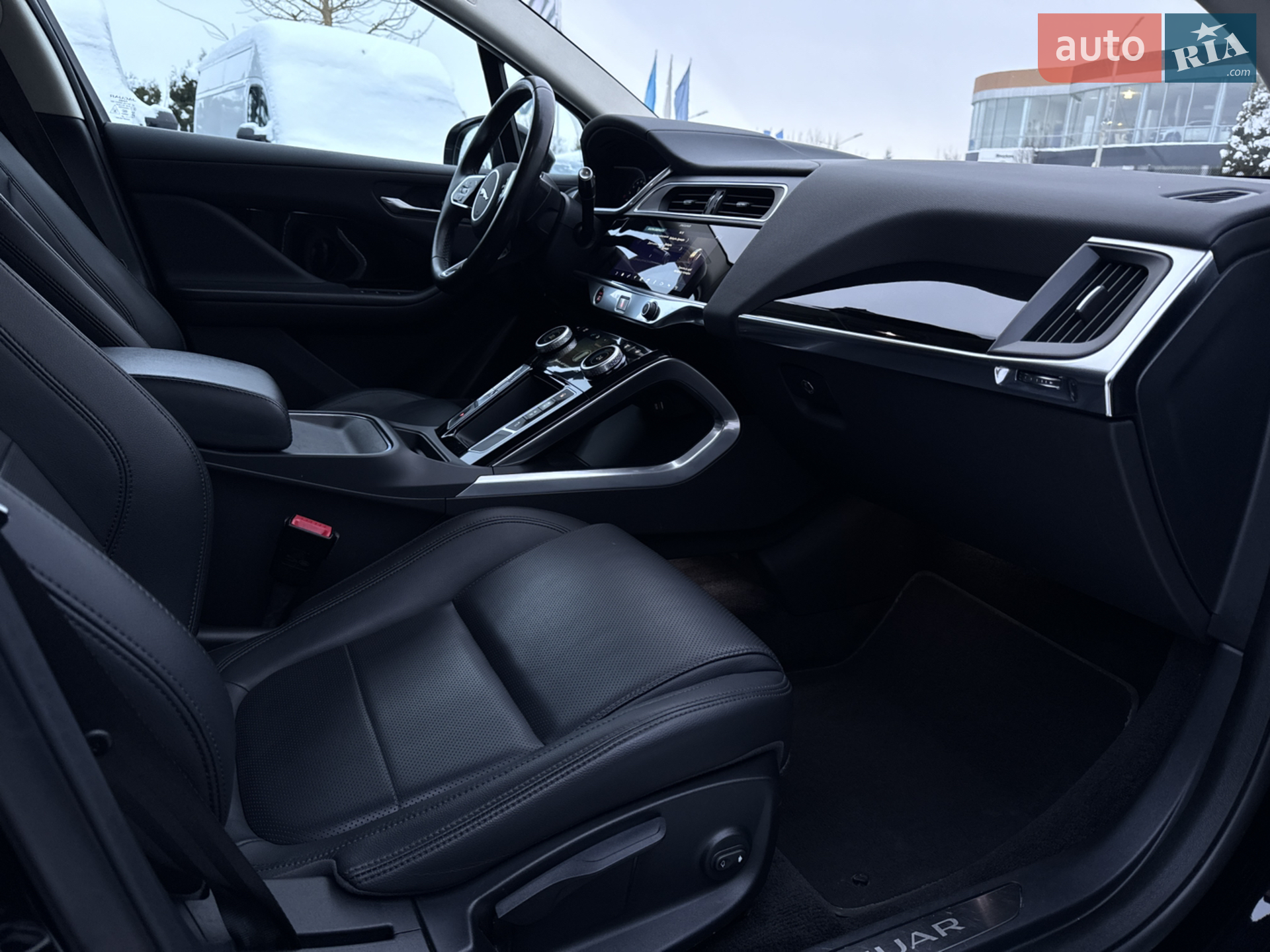 2019 Jaguar I-Pace - мініатюра 41