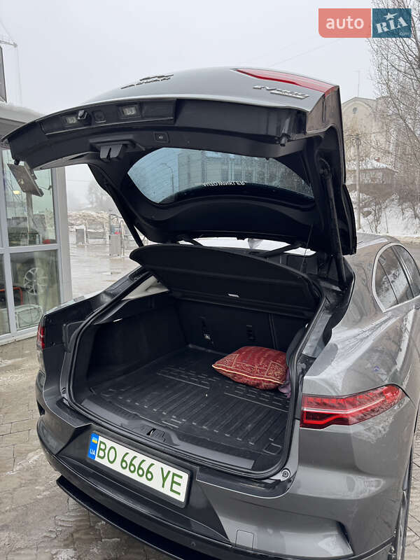 Внедорожник / Кроссовер Jaguar I-Pace 2018 в Тернополе