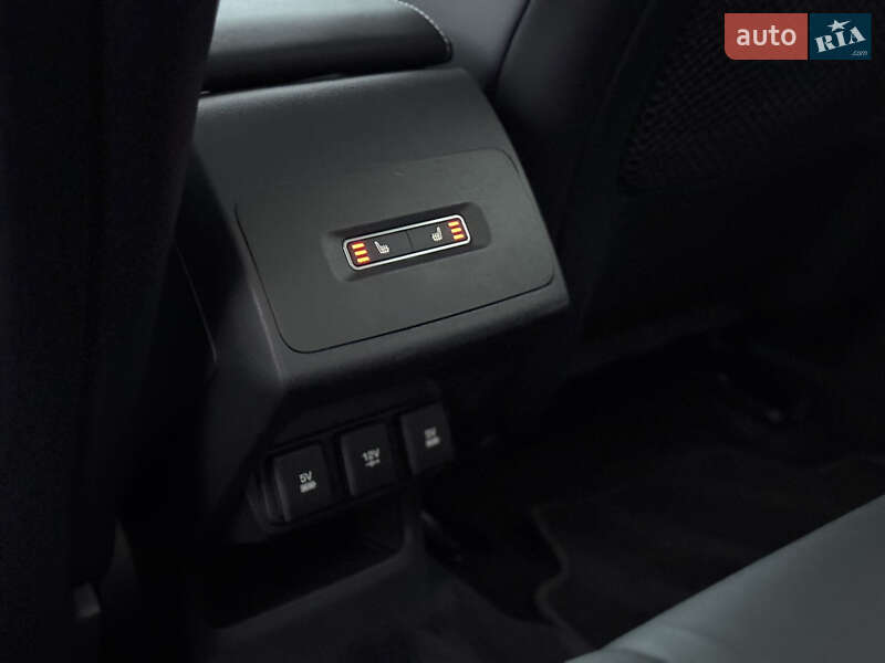 Внедорожник / Кроссовер Jaguar I-Pace 2019 в Киеве фото 25 Внедорожник / Кроссовер Jaguar I-Pace 2019 в Киеве