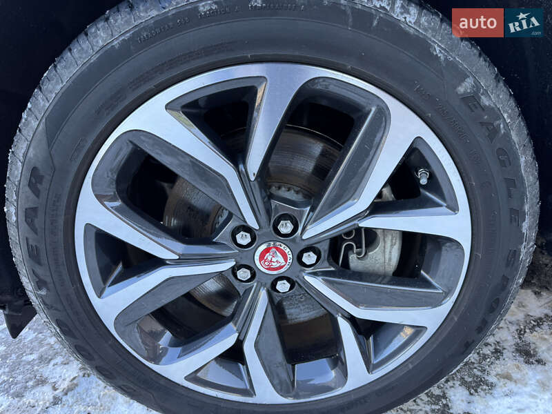 Внедорожник / Кроссовер Jaguar I-Pace 2020 в Киеве фото 40 Внедорожник / Кроссовер Jaguar I-Pace 2020 в Киеве