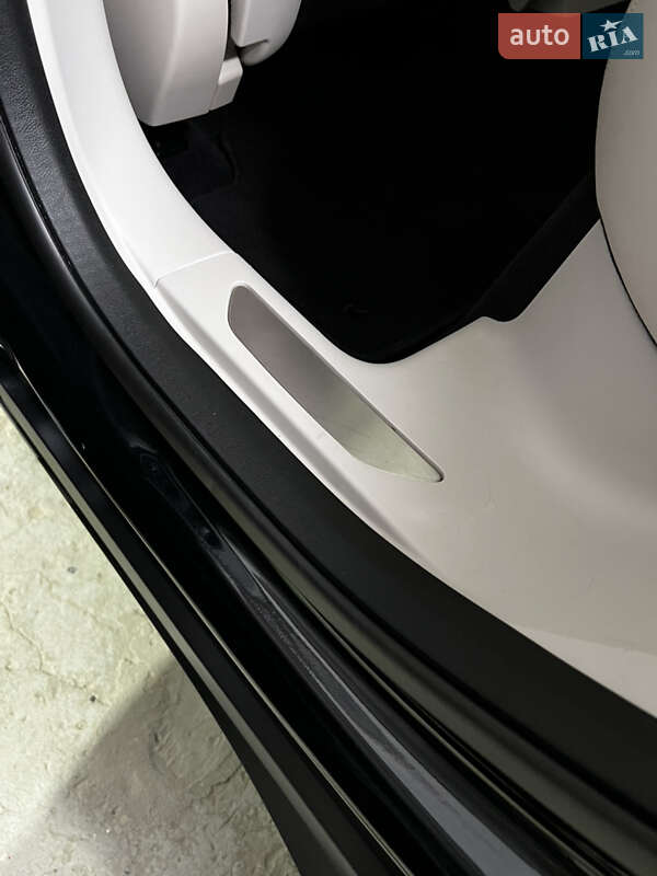 Позашляховик / Кросовер Jaguar I-Pace 2018 в Чернігові