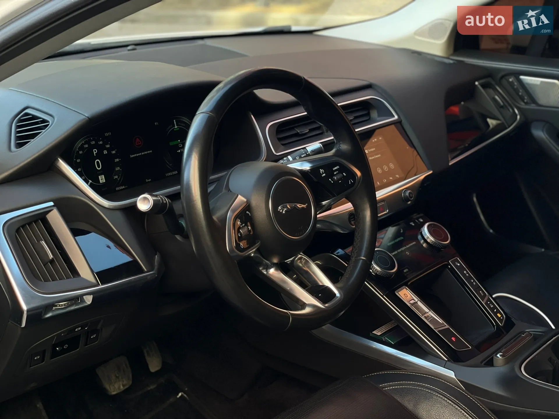 2019 Jaguar I-Pace - мініатюра 16