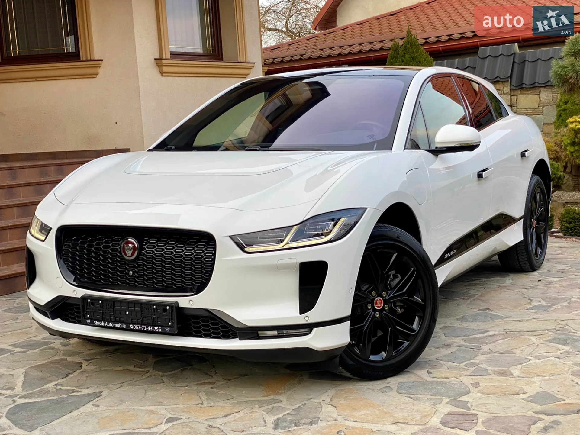 2020 Jaguar I-Pace - мініатюра 2