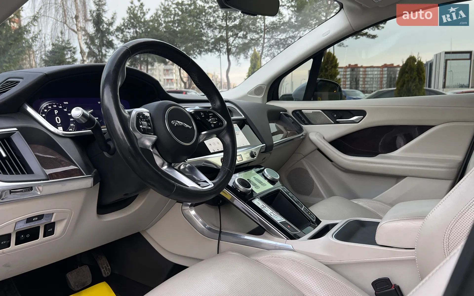 2019 Jaguar I-Pace - мініатюра 10