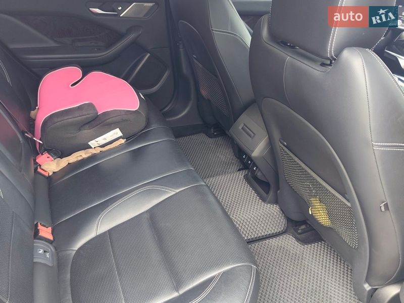 Позашляховик / Кросовер Jaguar I-Pace 2019 в Умані