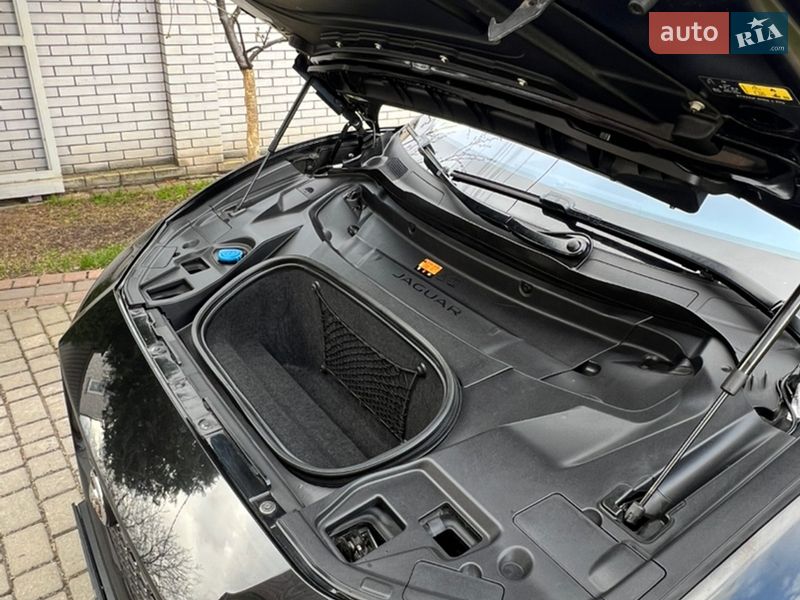 Внедорожник / Кроссовер Jaguar I-Pace 2019 в Киеве