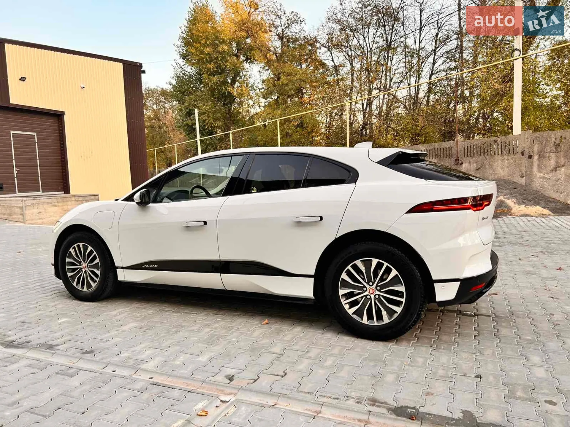 2019 Jaguar I-Pace - мініатюра 8