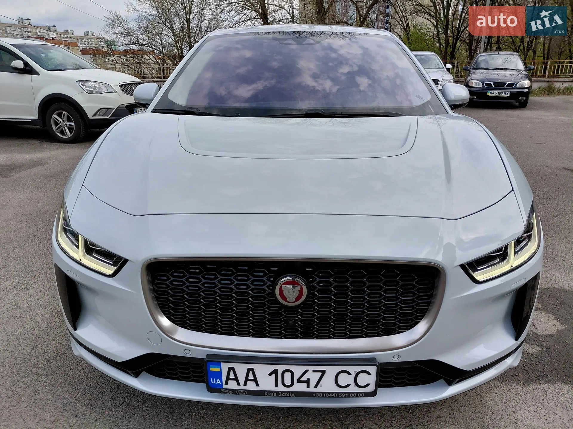 2019 Jaguar I-Pace - мініатюра 2