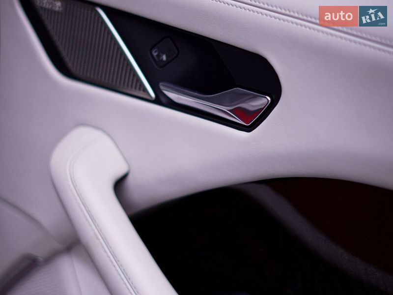 Внедорожник / Кроссовер Jaguar I-Pace 2019 в Киеве