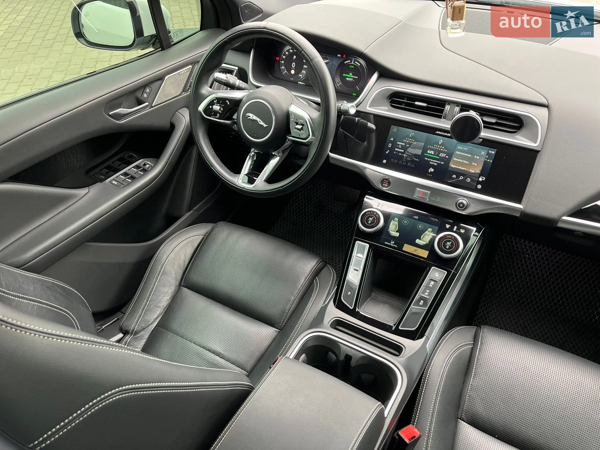 2020 Jaguar I-Pace - мініатюра 31