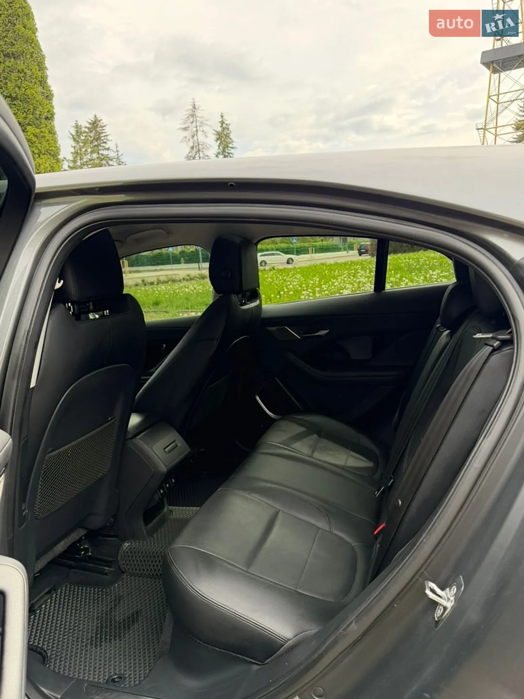 2019 Jaguar I-Pace - мініатюра 10