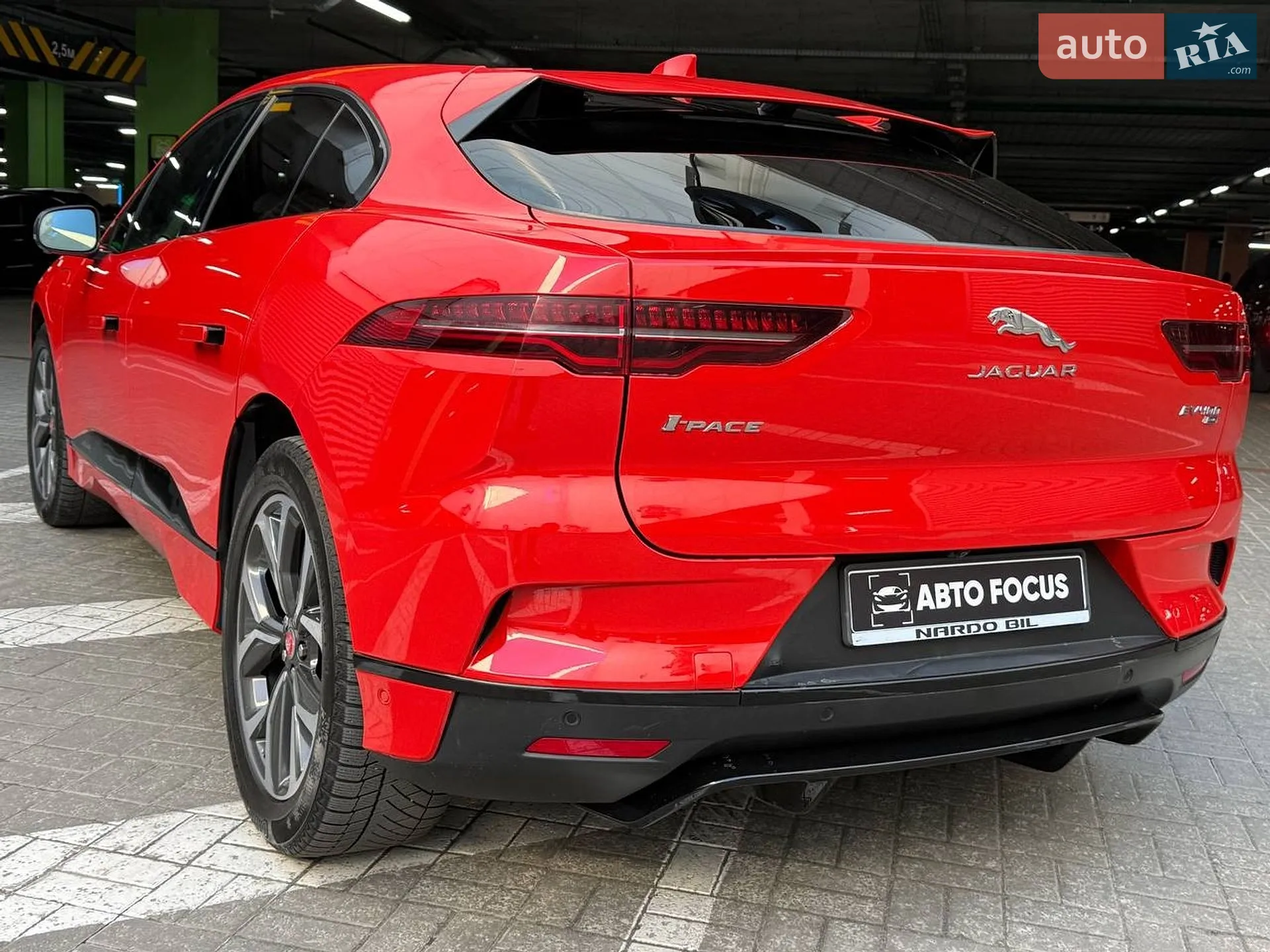 2019 Jaguar I-Pace - мініатюра 8