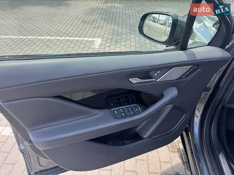 Внедорожник / Кроссовер Jaguar I-Pace 2019 в Коломые фото 38 Внедорожник / Кроссовер Jaguar I-Pace 2019 в Коломые