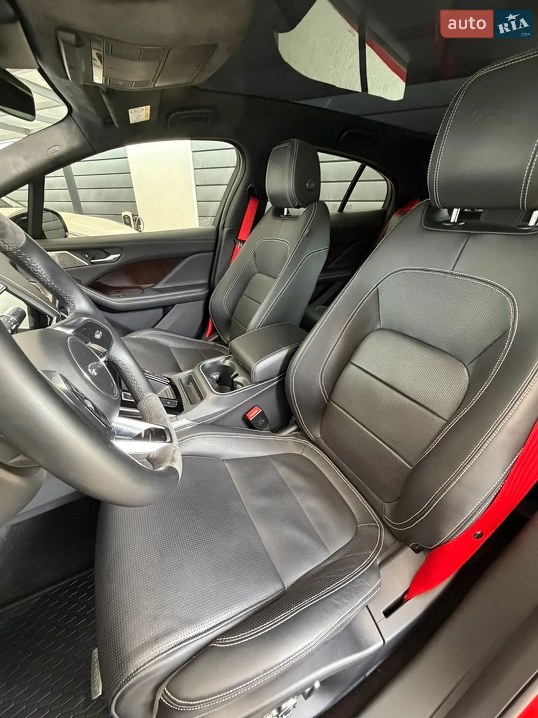 2019 Jaguar I-Pace - мініатюра 31
