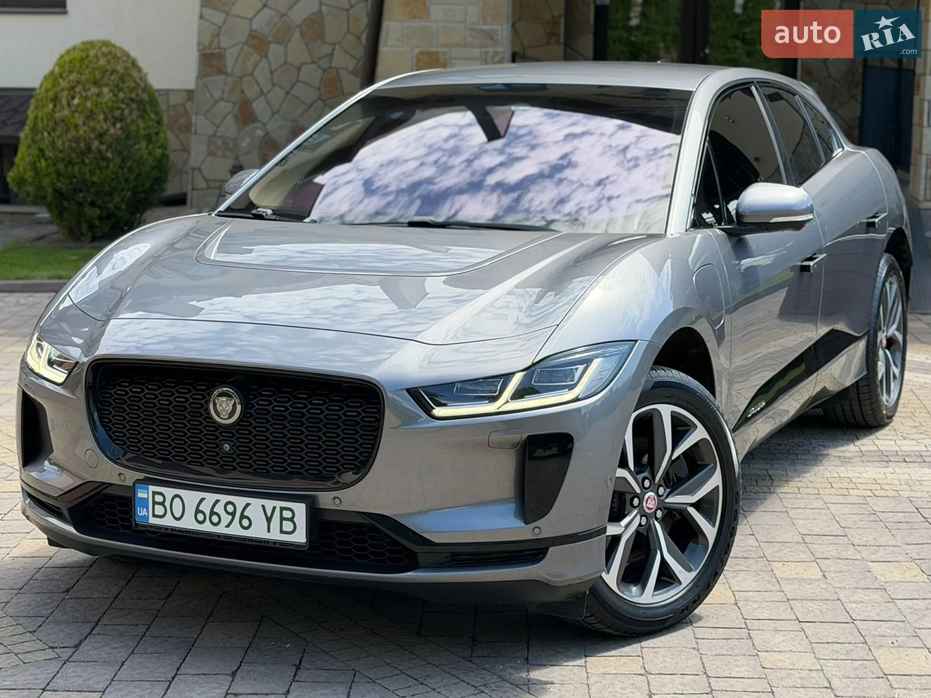 2020 Jaguar I-Pace - мініатюра 9