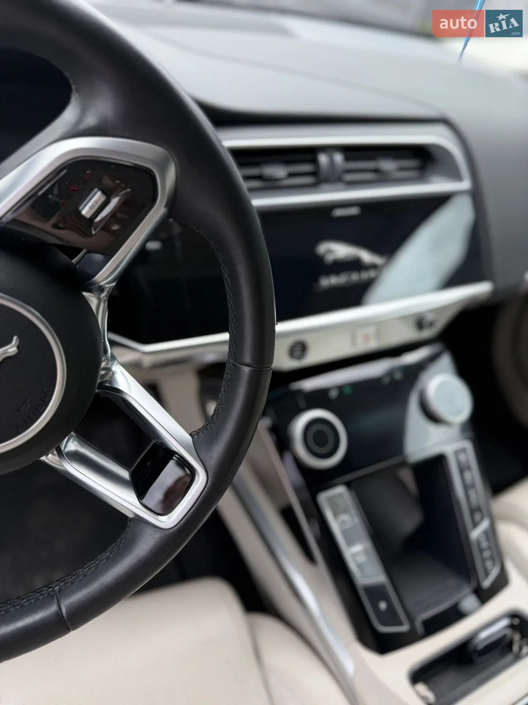 2019 Jaguar I-Pace - мініатюра 9