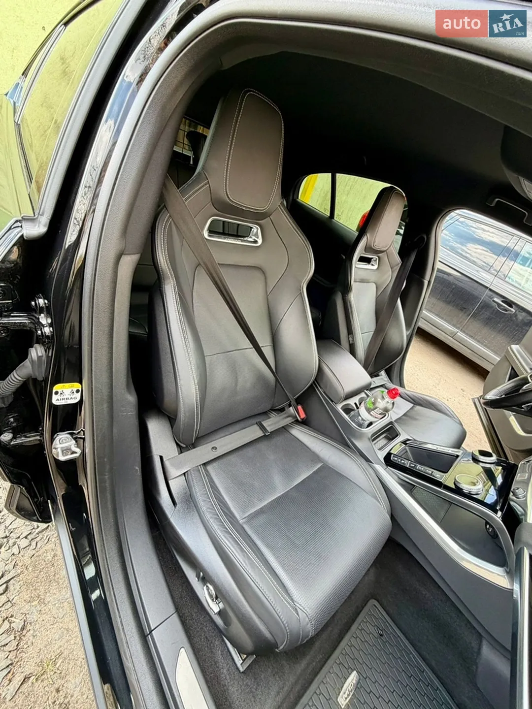 2019 Jaguar I-Pace - мініатюра 32